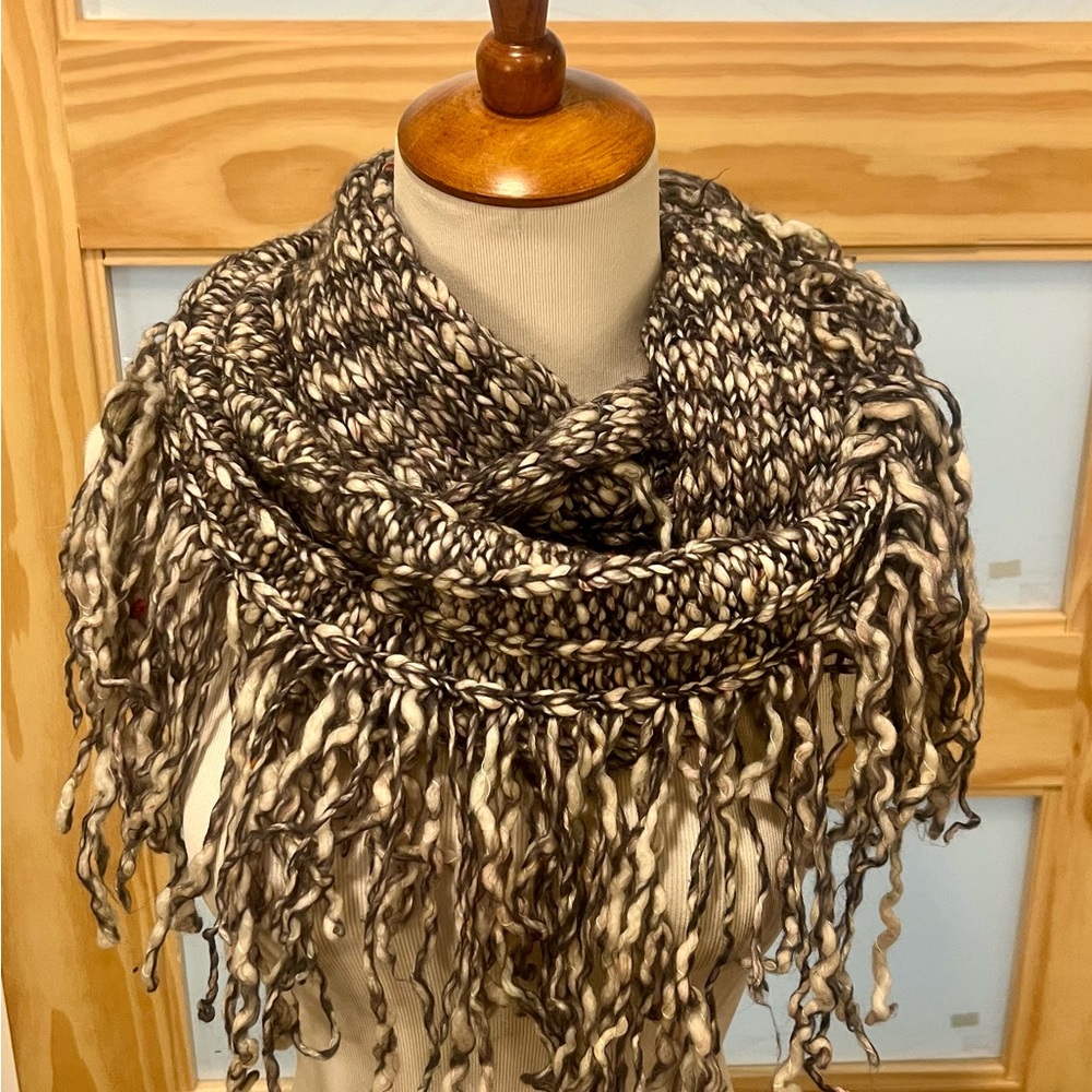 Bethany Mota Multicolor infinity Knit Scarf